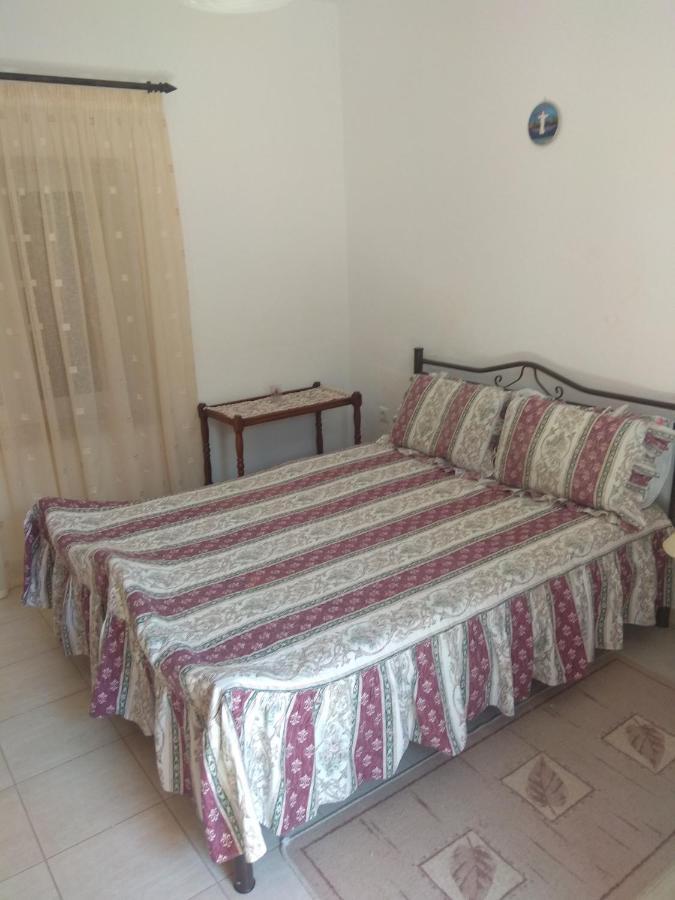 Stonehouse Villa Skopi Skopi  Экстерьер фото